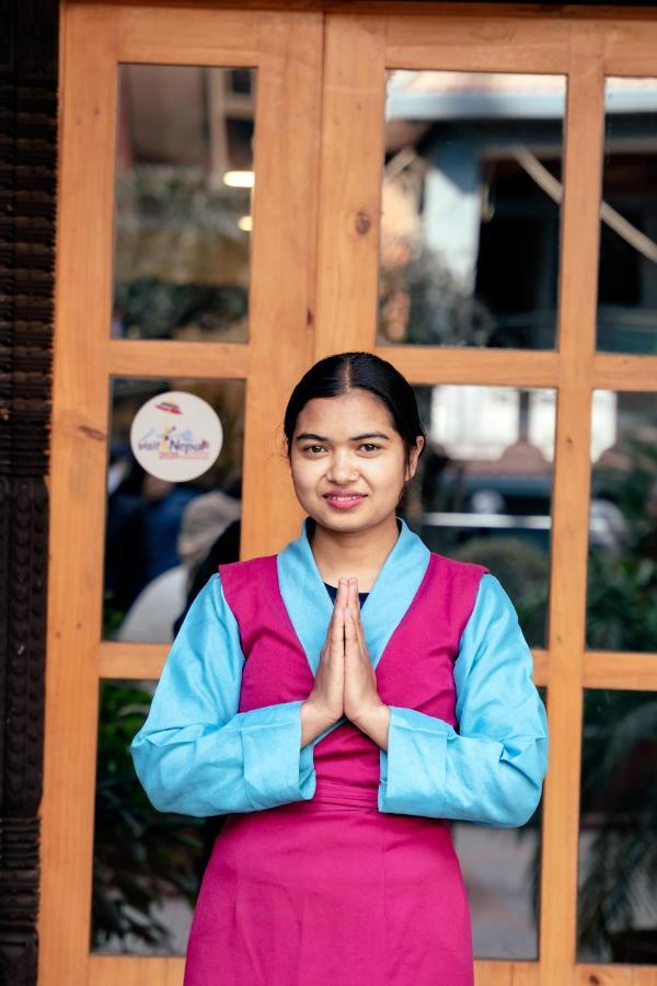 Hotel Ganesh Himal Kathmandu Esterno foto