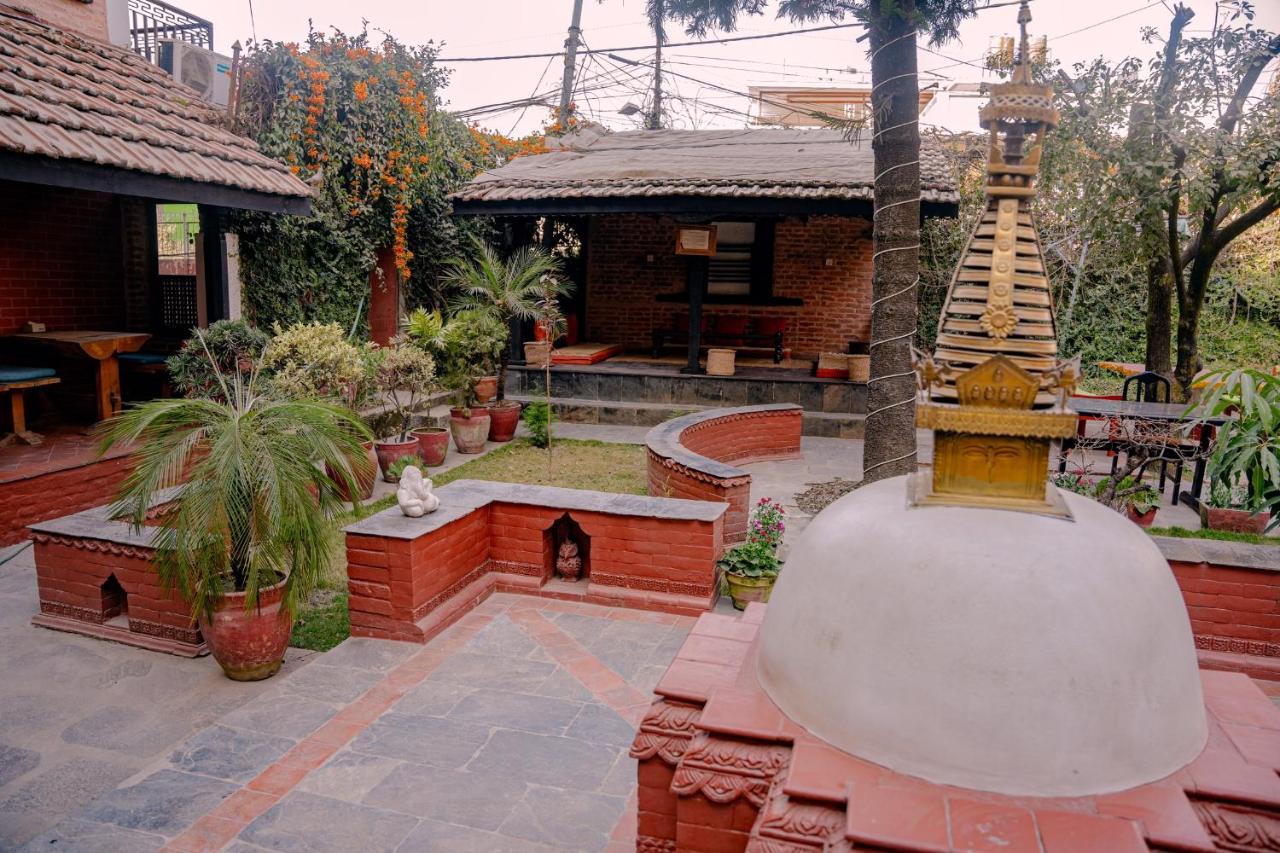 Hotel Ganesh Himal Kathmandu Esterno foto