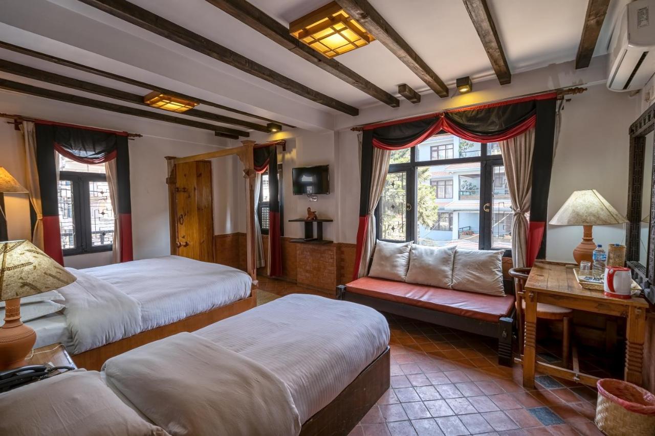 Hotel Ganesh Himal Kathmandu Esterno foto
